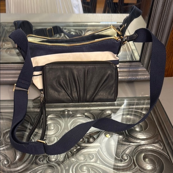 Two small Target bags navy and white crossbody and black wristlet wallet - Picture 1 of 9